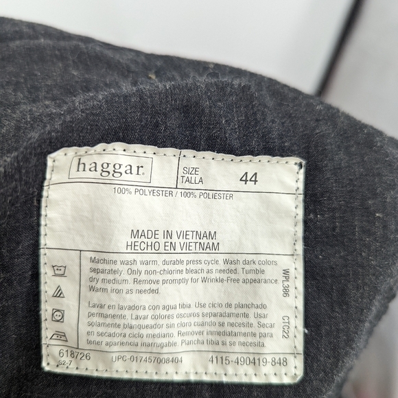 Men's HAGGAR Flat Front Shorts - Picture 4 of 4